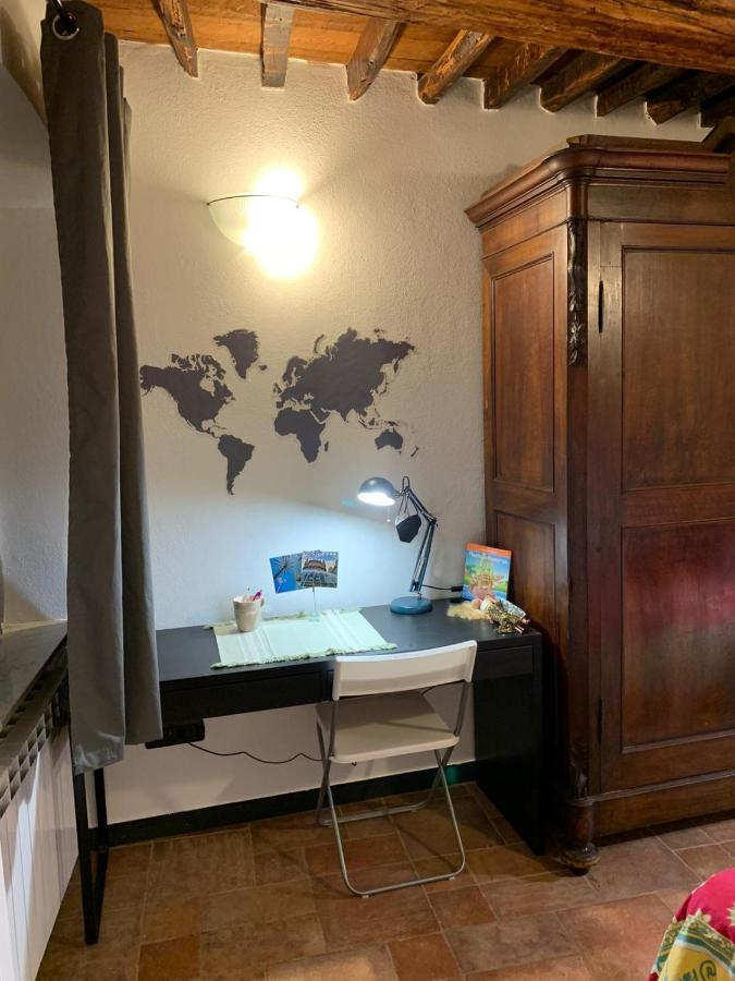 Le Parole Del Gatto Apartment Genoa Exterior photo