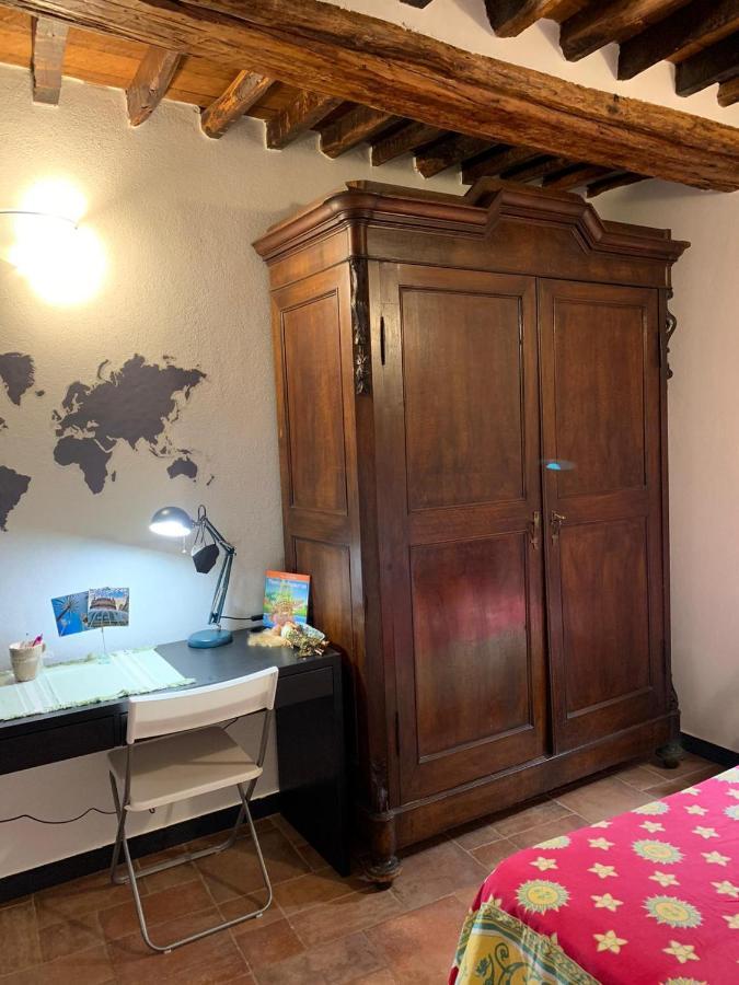 Le Parole Del Gatto Apartment Genoa Exterior photo